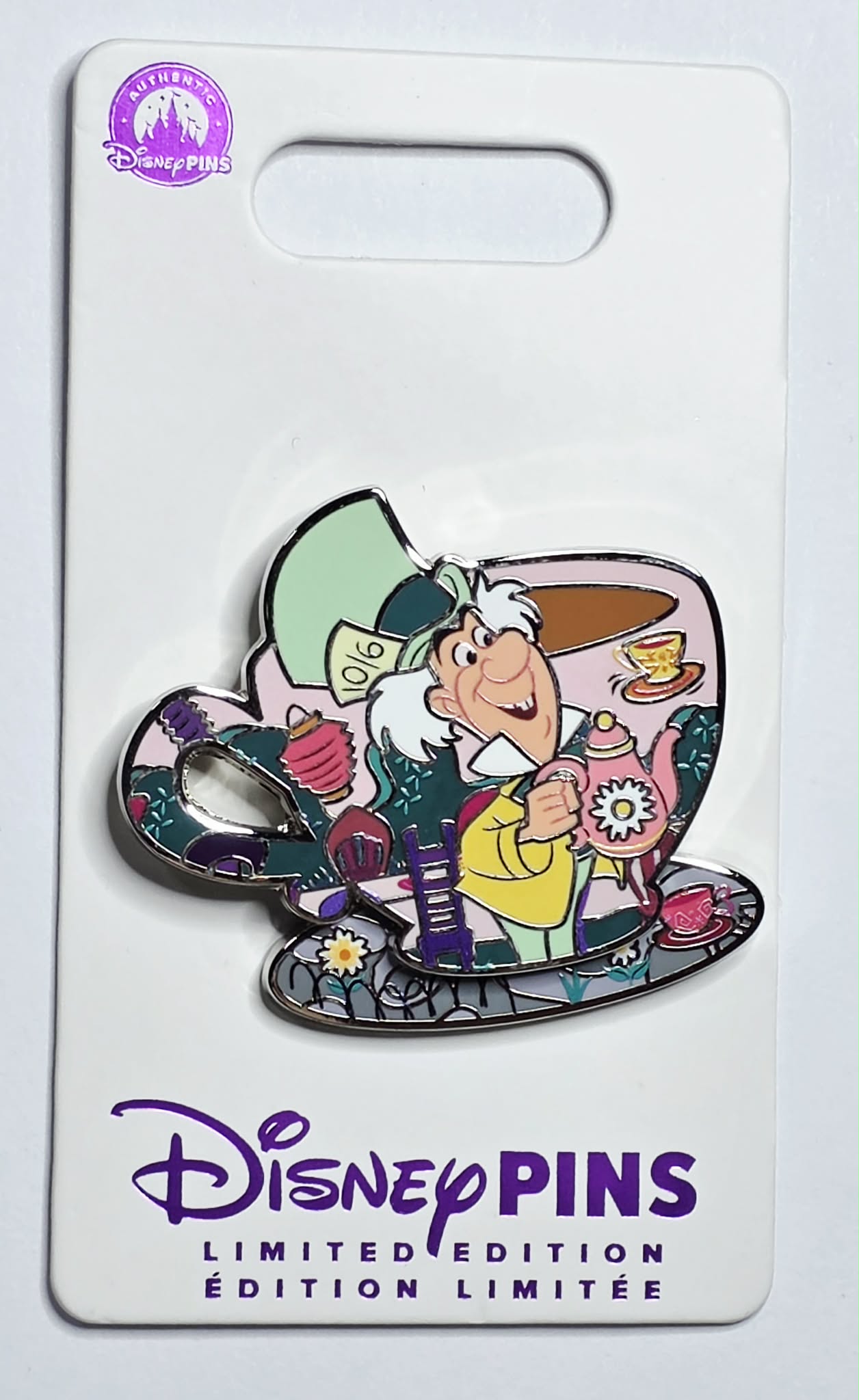 Alice in Wonderland - Mad Hatter teacup - Europe Exclusive - LE 500