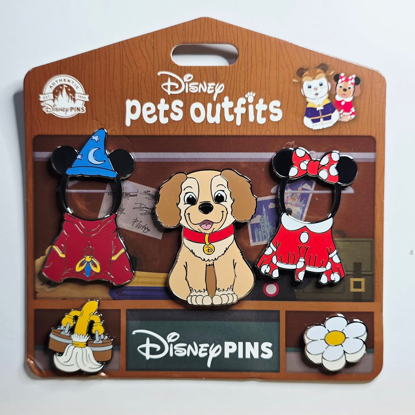 Disney Pets Outfits - Lady