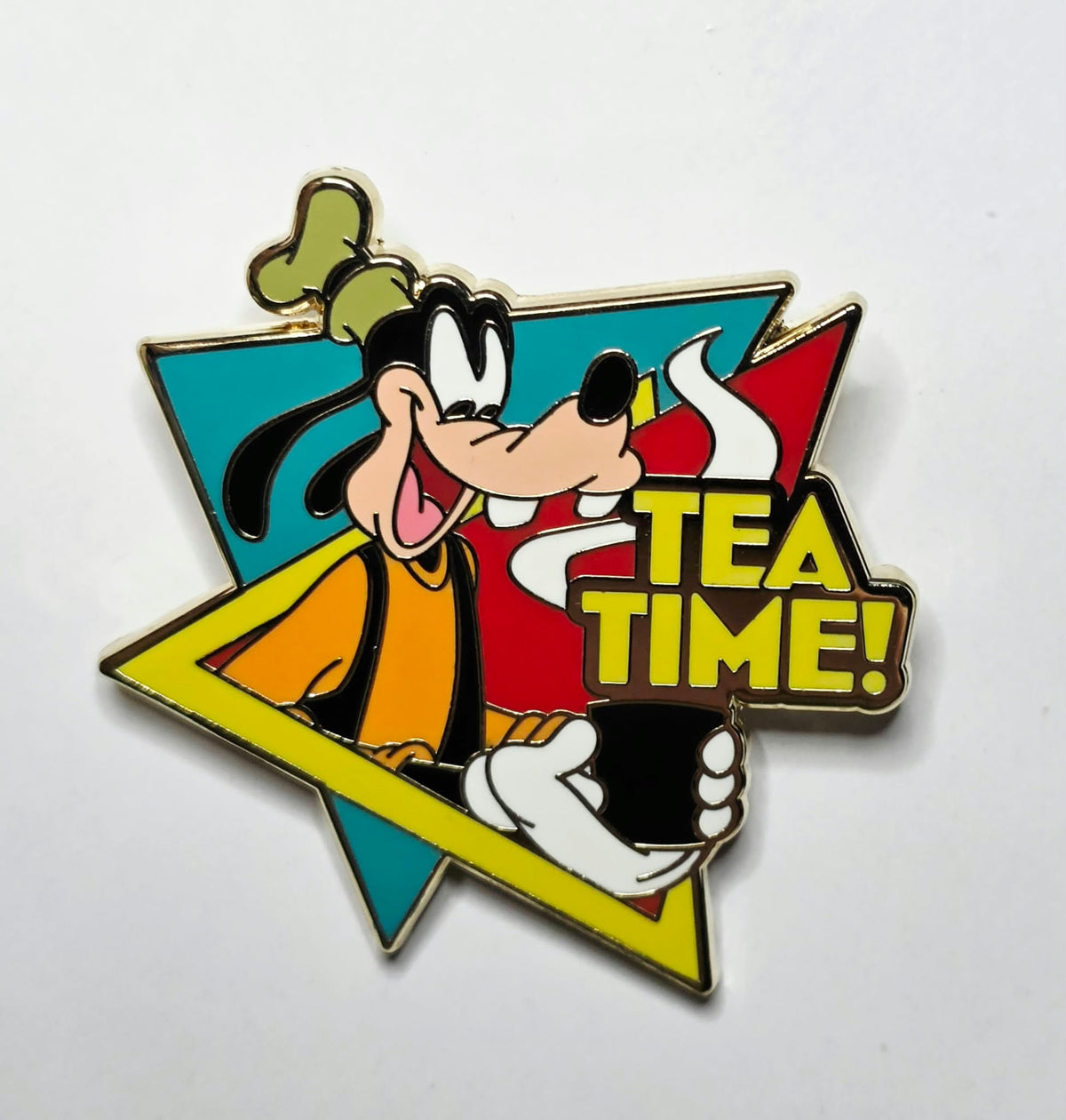 Goofy "TEA TIME!" - Adventures by Disney