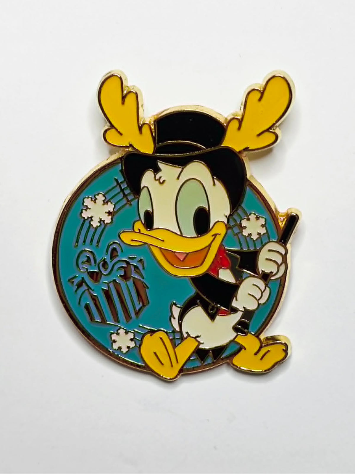 Donald Duck - "Harborside Christmas / Big Band Beat"