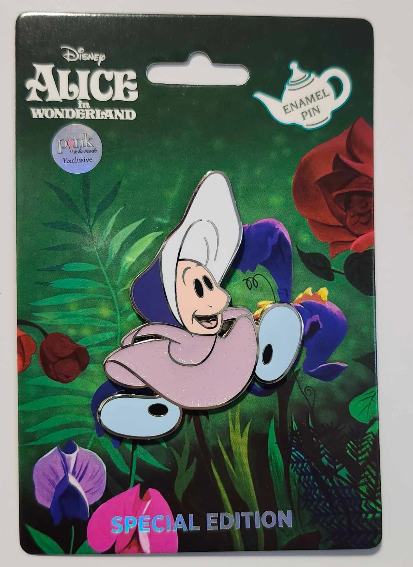 Alice in Wonderland - Pink a la Mode - Little Oysters - 3 inch Pin
