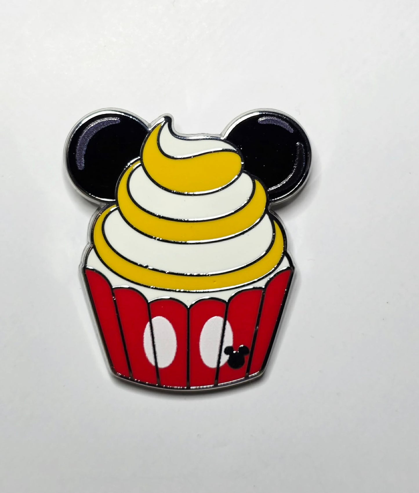 Mickey Mouse - Cupcake- Hidden Mickey