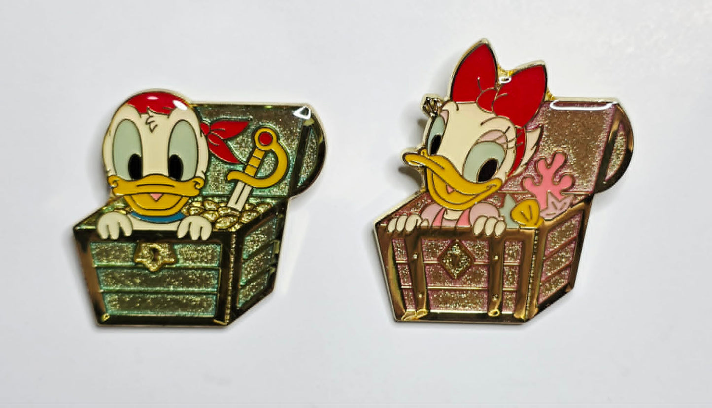 Tokyo DisneySea Donald and Daisy - Treasure