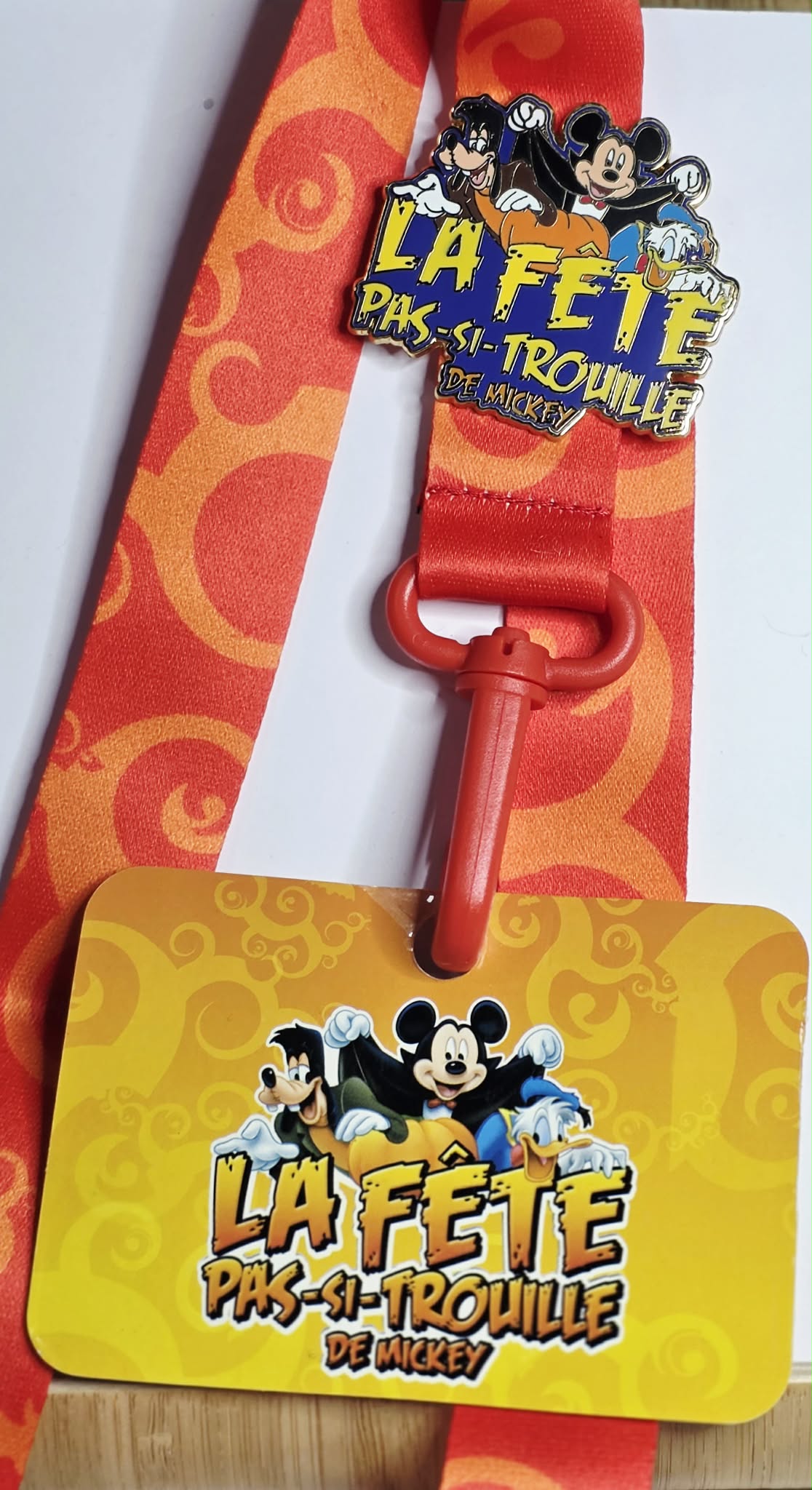 Disney Halloween "La Fete Pas-Si-Trouille De Mickey", Mickey Mouse, Goofy, and Donald Duck