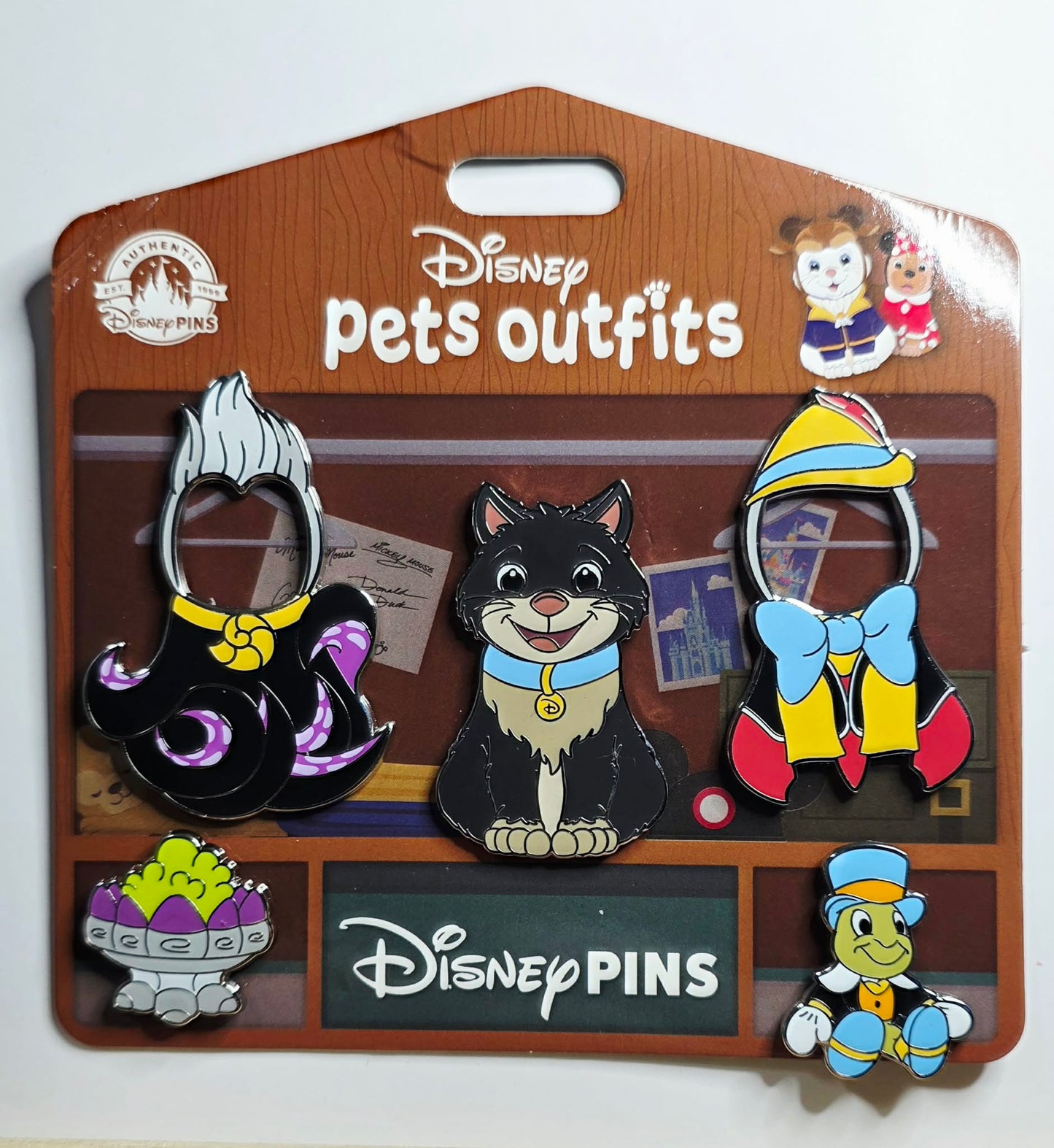Disney Pets Outfits - Lucifer
