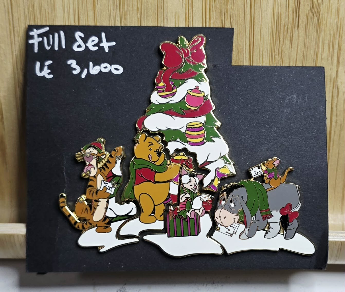 Pooh & Friends Holiday Puzzle