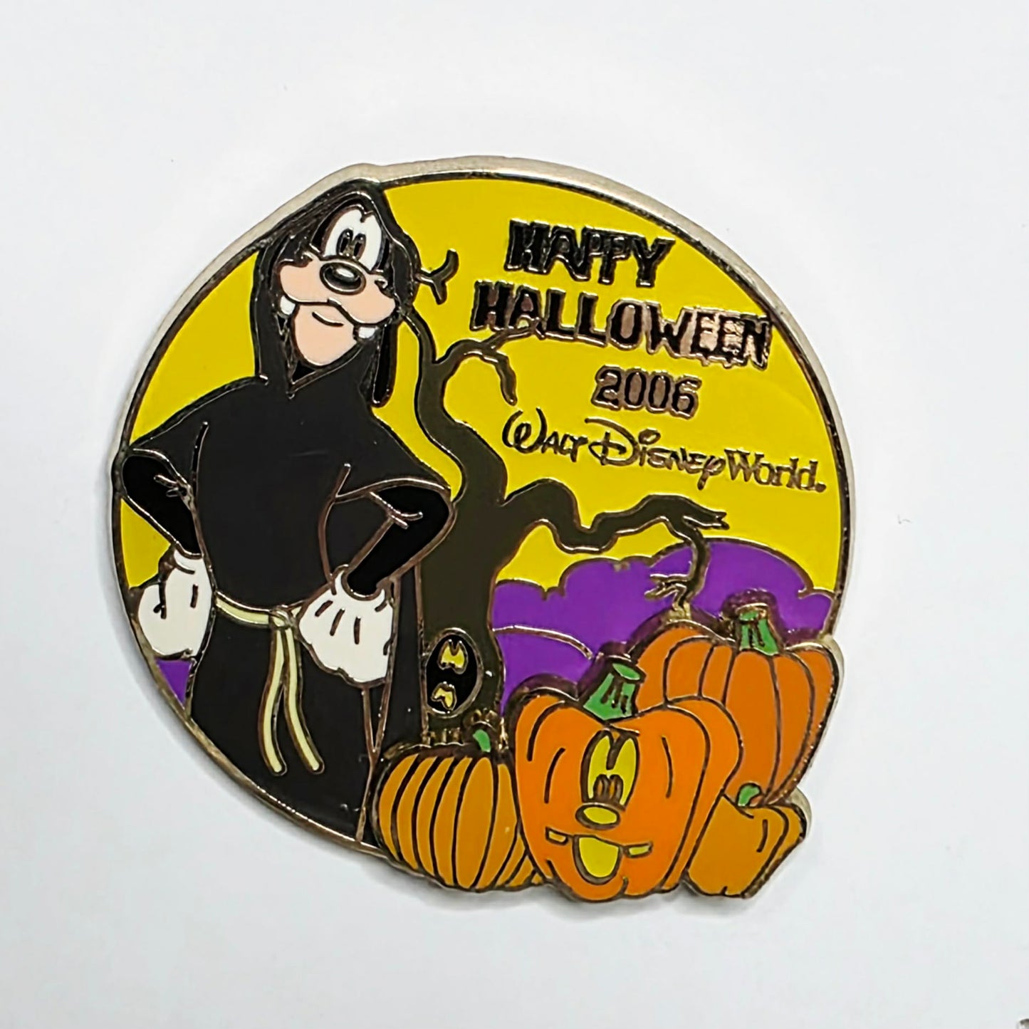 "Happy Halloween 2006" - Goofy dressed in a grim reaper cloak