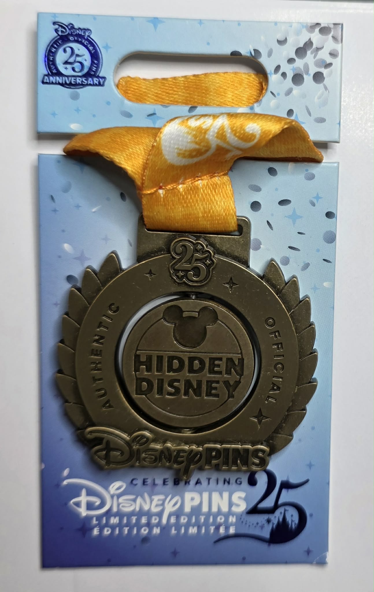 Goofy - Pin Trading 25th Anniversary Medal