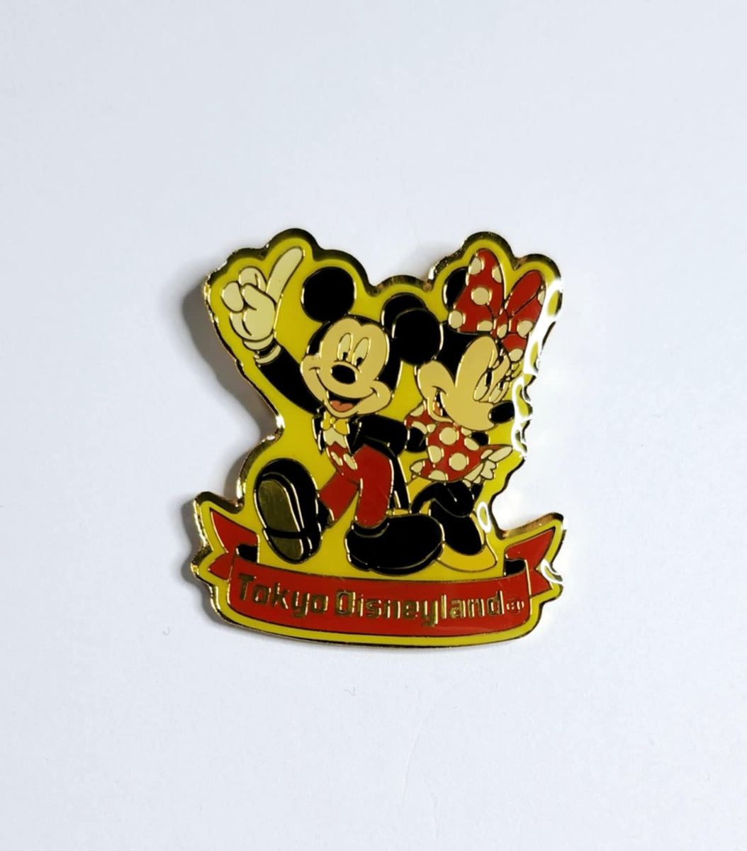 mickey-and-minnie-tokyo-canada-s-disney-connection