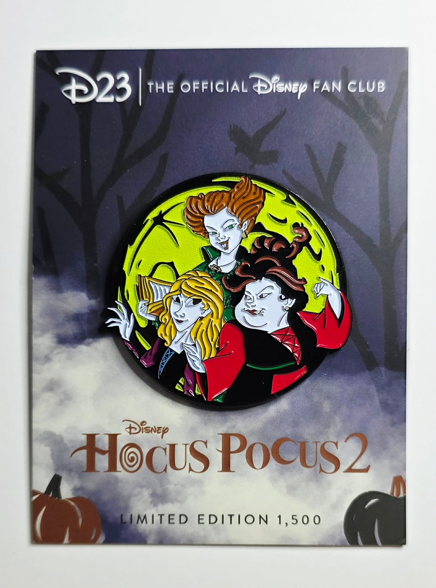 D23-Exclusive Hocus Pocus 2 Glow-in-the-Dark