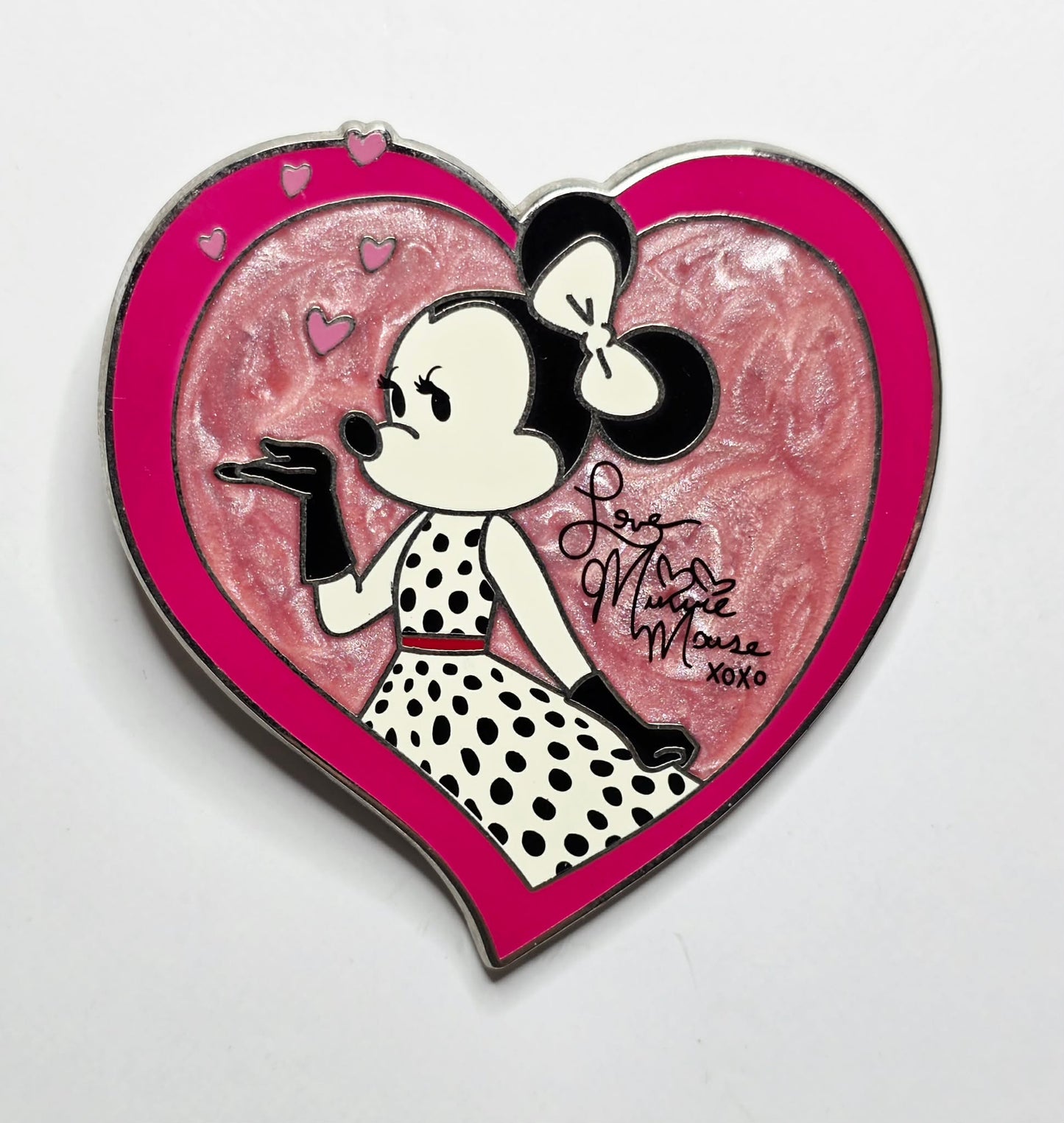 Minnie Love Signature Heart