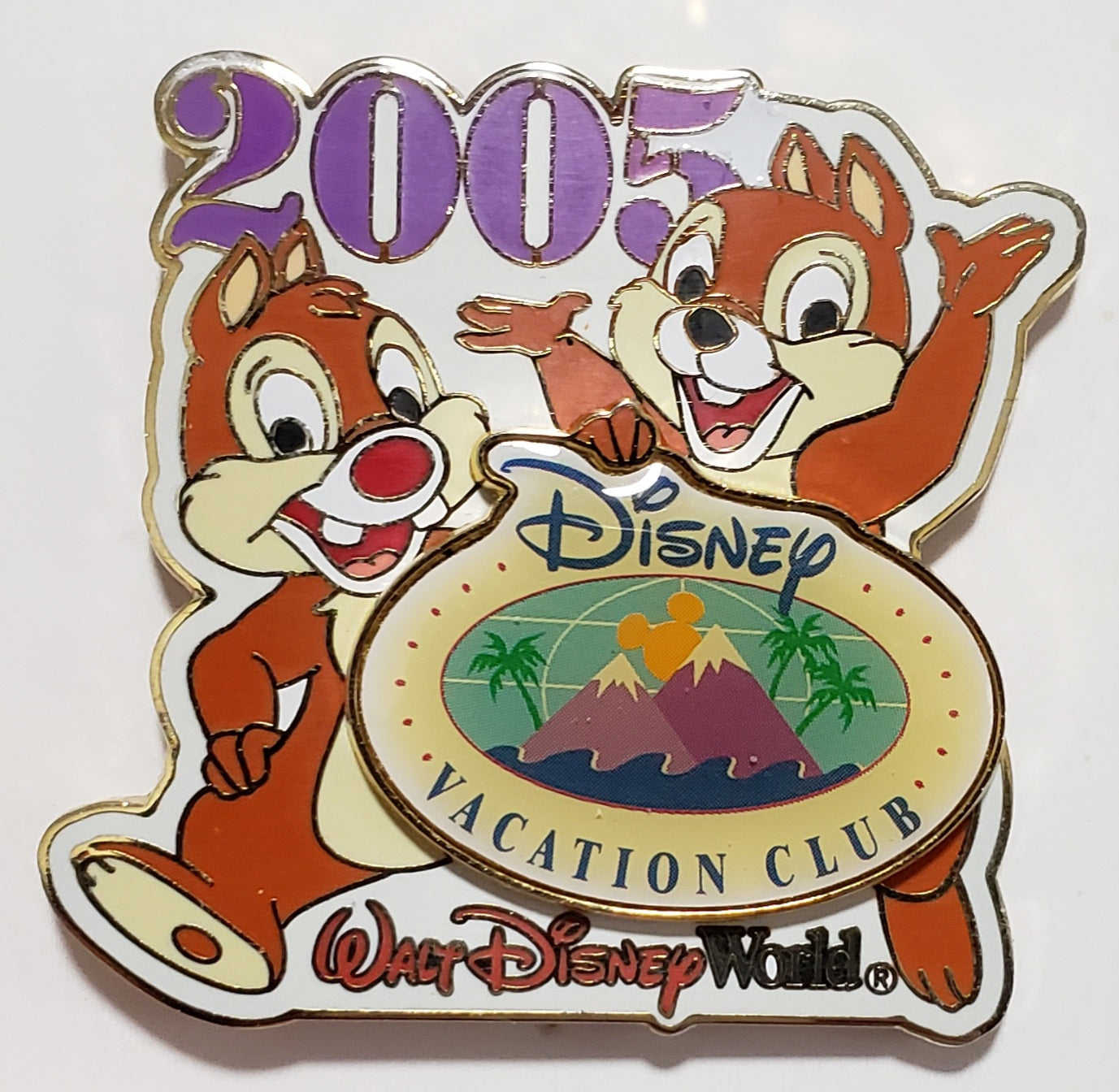 Chip and Dale DVC Member Exclusive - 2005 Collection