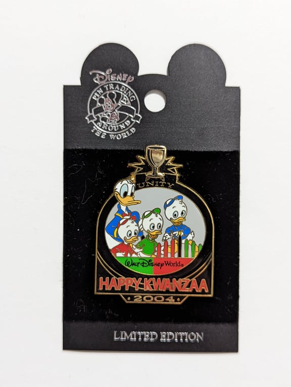 WDW - Kwanzaa 2004 at Walt Disney World (Donald & Nephews)