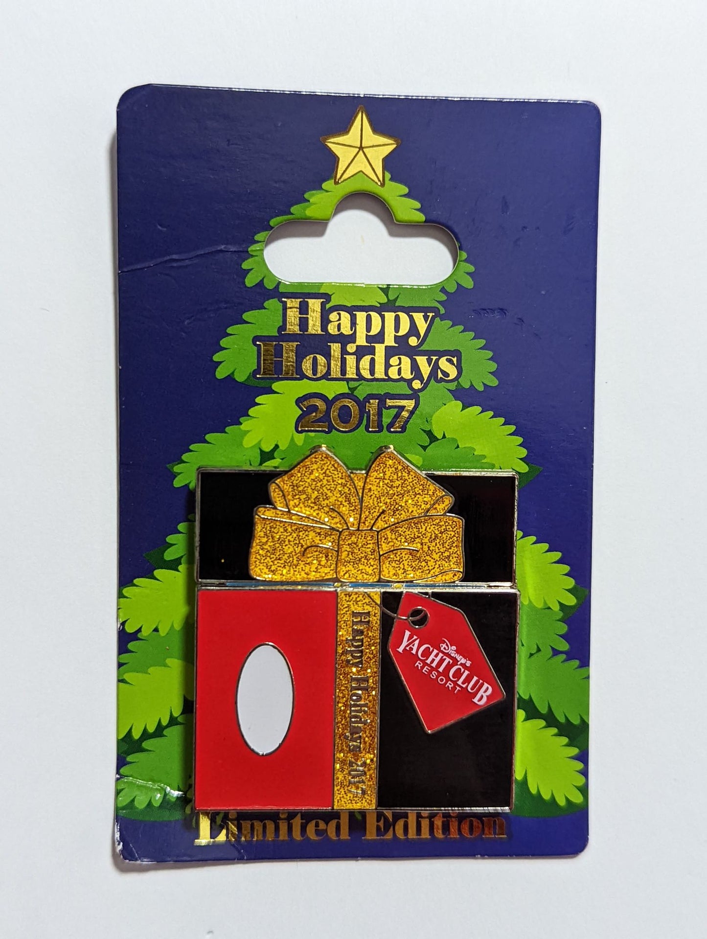 WDW - Holiday Gift Box Resort Collection 2017 - Yacht Club - Mickey