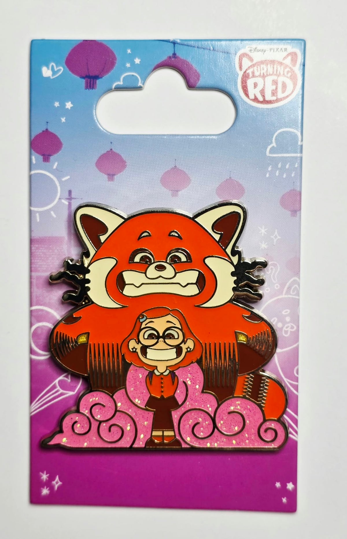 Turning Red "Mei and Red Panda in Glitter Cloud"