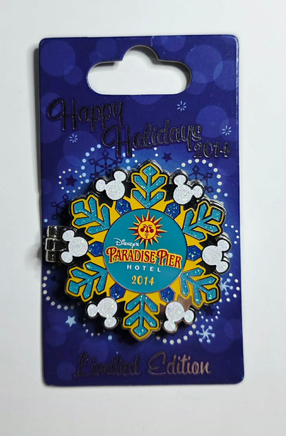 Donald Duck -  Happy Holidays 2014 Snowflakes Paradise Pier Hotel