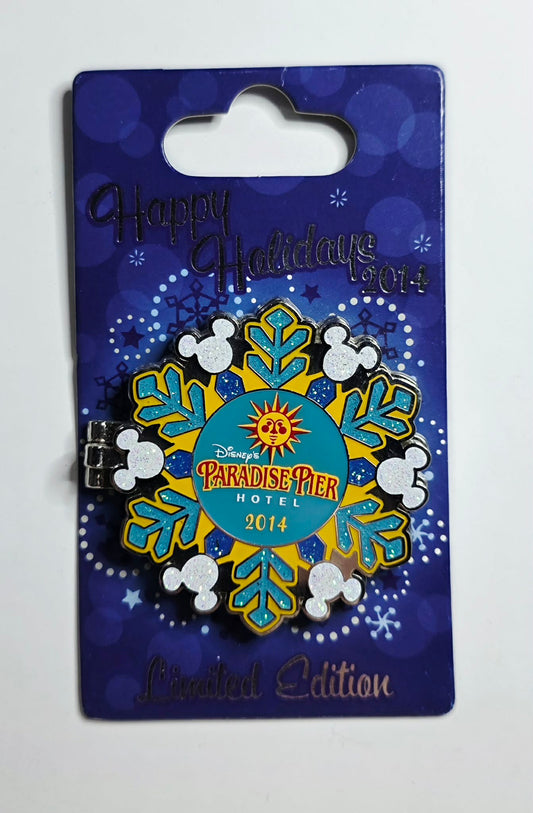 Donald Duck -  Happy Holidays 2014 Snowflakes Paradise Pier Hotel
