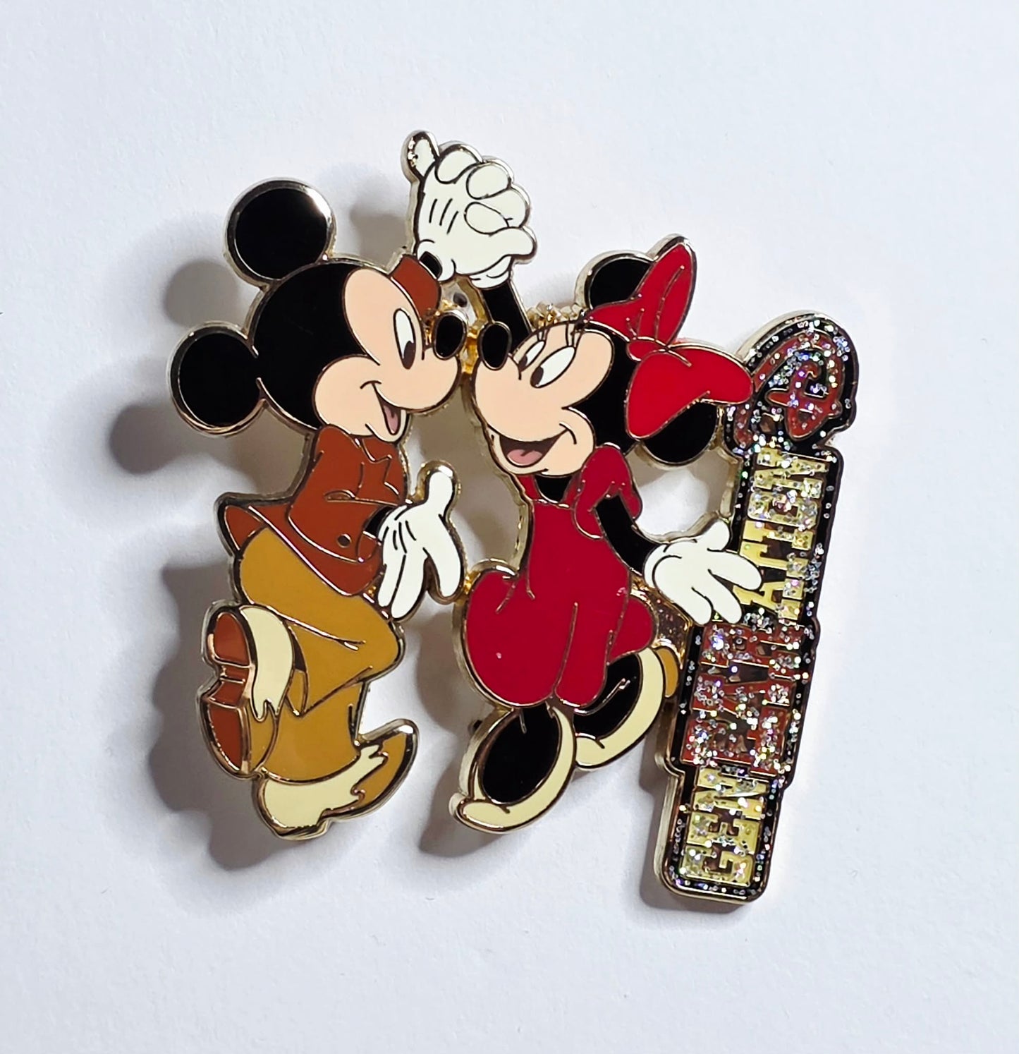 Mickey and Minnie Mouse skating - Disney "GenEARation D" 1940