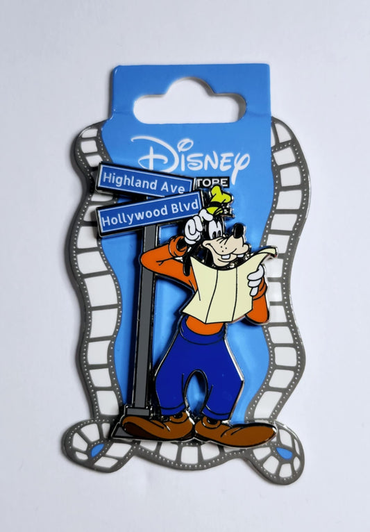 Goofy - Disney Studio Store Hollywood