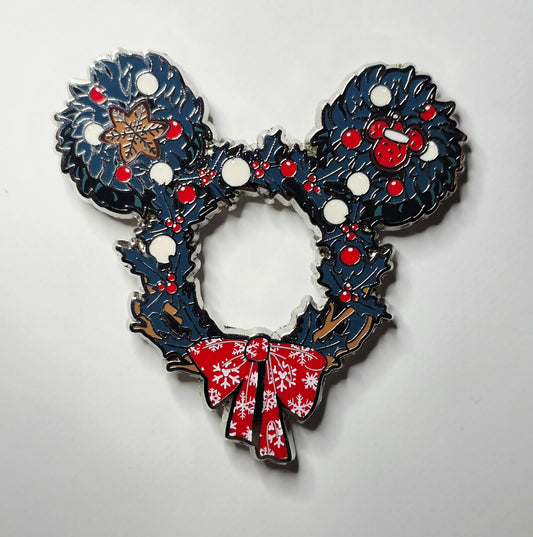Mickey Icon Wreath - Christmas 2021