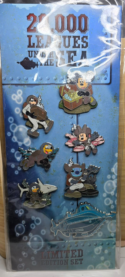 20,000 Leagues Under the Sea - Minnie Mouse, Goofy, Pluto, Stitch, and Donald Duck LE 600
