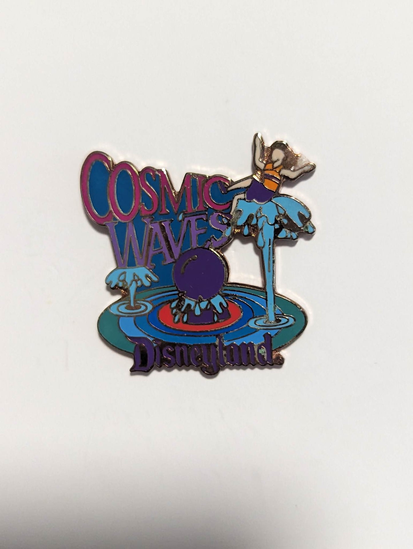 Disneyland Cosmic Waves