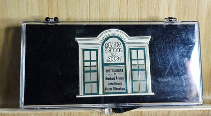 Disneyland Cast Exclusive released in August 2003 as part of the "Main Street Windows"