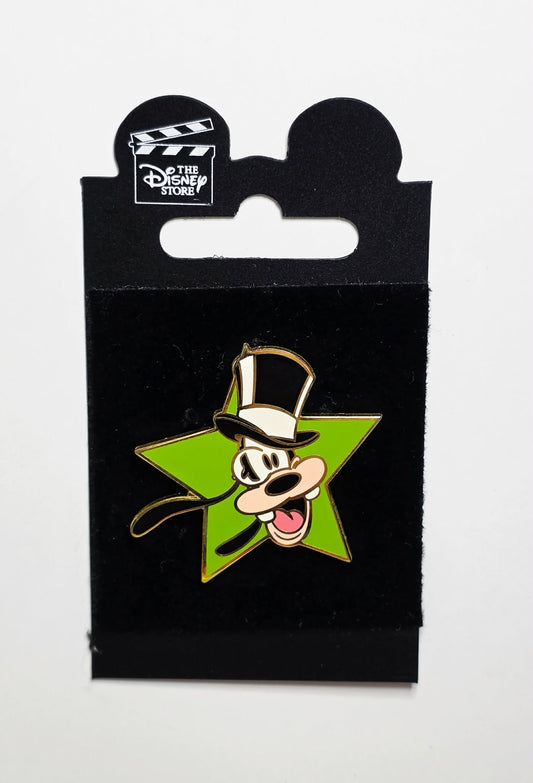 Goofy smiling inside a green star