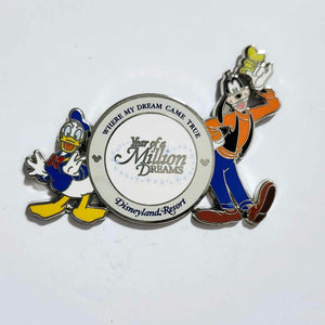 The year of a Million Dreams - Donald and Goofy - Disneyland