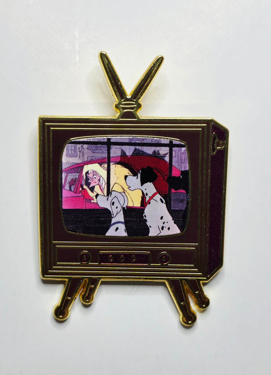 101 Dalmatians - Cruella De Vil with Pongo and Perdita