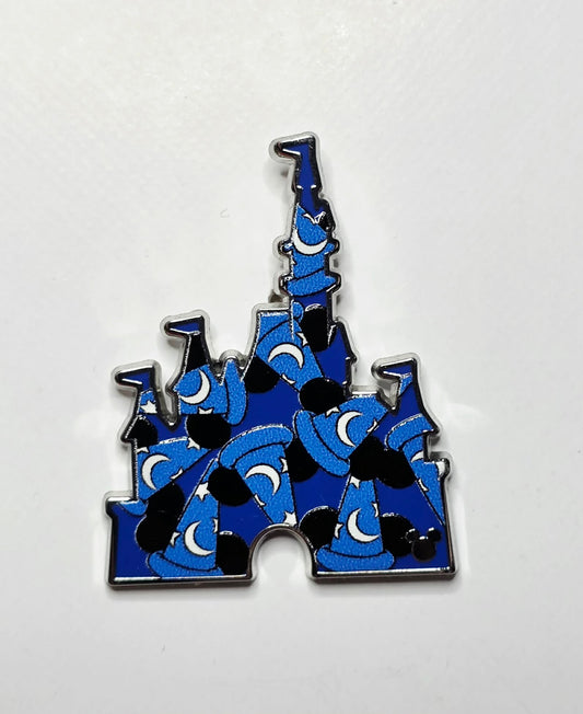 Mickey  -  Sorcerer Mickey hat - Cinderella Castle -  Hidden Mickey