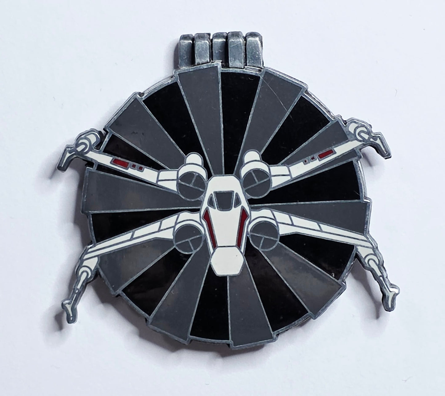 Star Wars - Weekends 2015 Annual Passholder Luke Skywalker