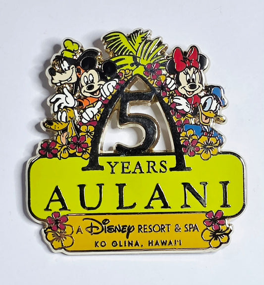 Mickey Mouse, Minnie Mouse, Donald Duck, Goofy, and Pluto - Aulani 5 Year Anniversary