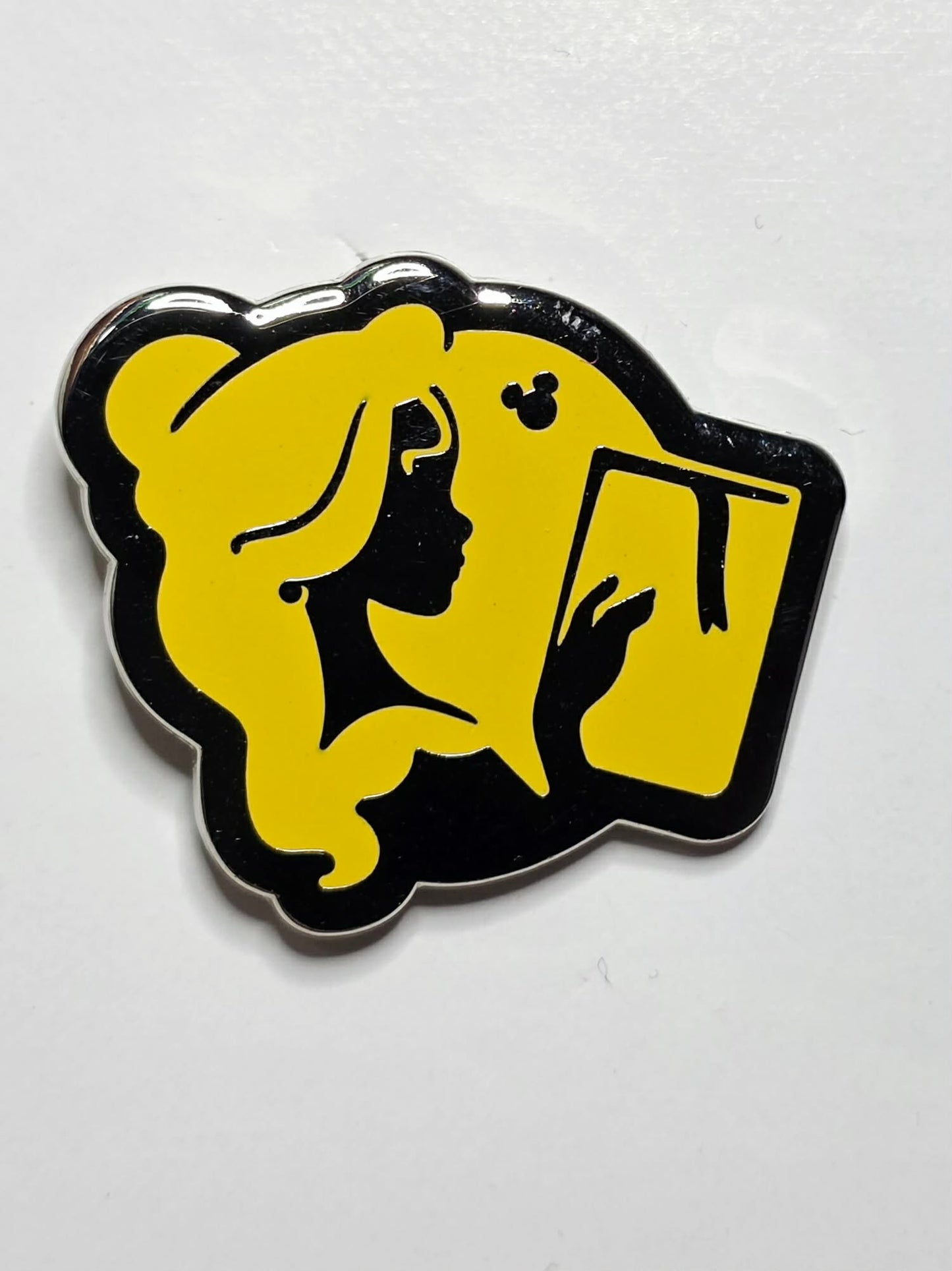 Beauty and the Beast - Belle - 2018 Hidden Mickey