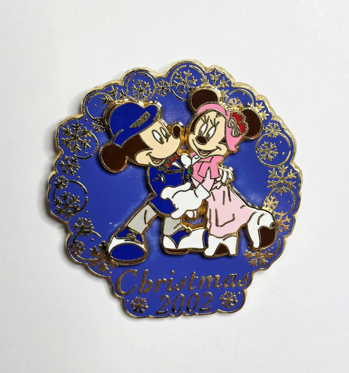 Christmas 2002 Mickey and Minnie Pin