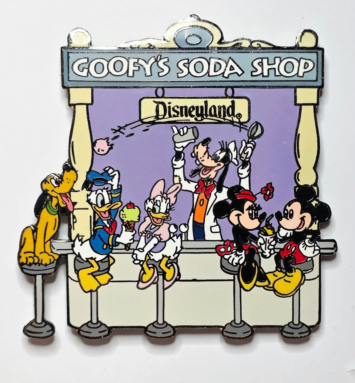 Goofy's Soda Shop - Sensational Six - August 2001