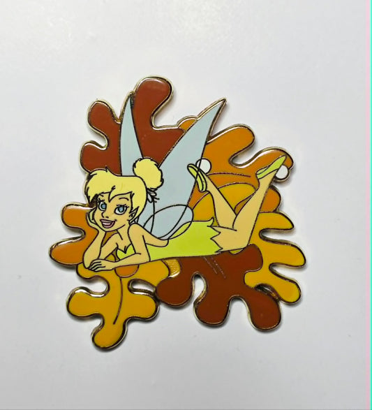 2005 Disney Disneyland Resort Tinker Bell laying down on leaves pin
