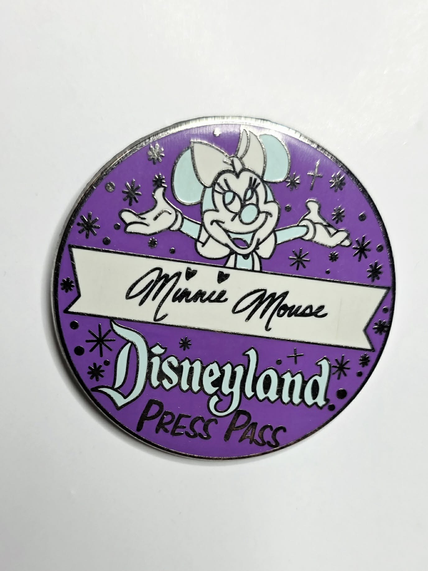 Minnie Mouse - replica of a press pass Disneyland