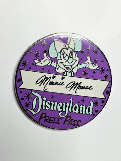 Minnie Mouse - replica of a press pass Disneyland