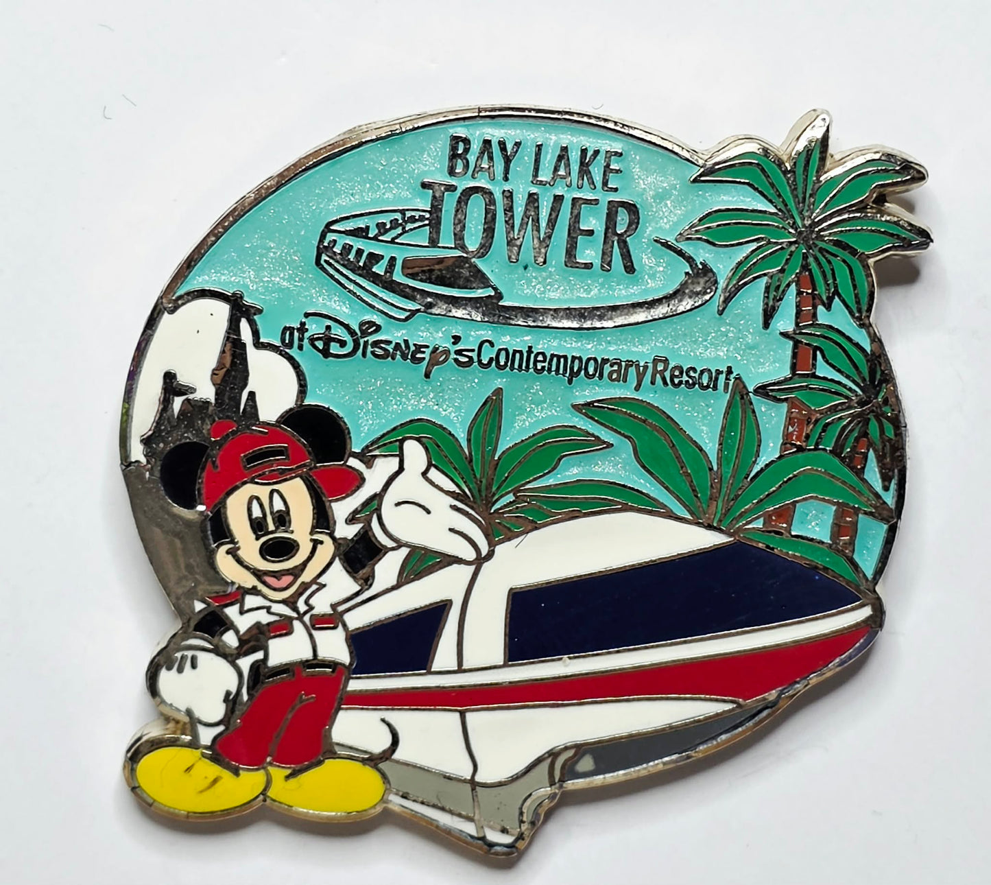 2009 Disney Vacation Club pin featuring Mickey Mouse at Bay Lake Tower