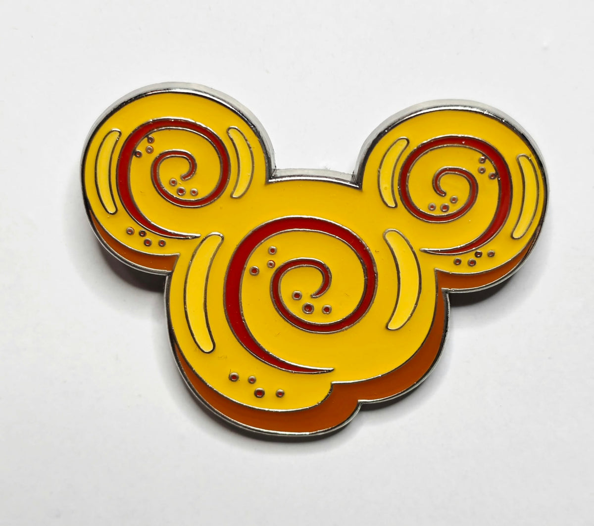 Mickey Mouse Treats Cinnamon Roll