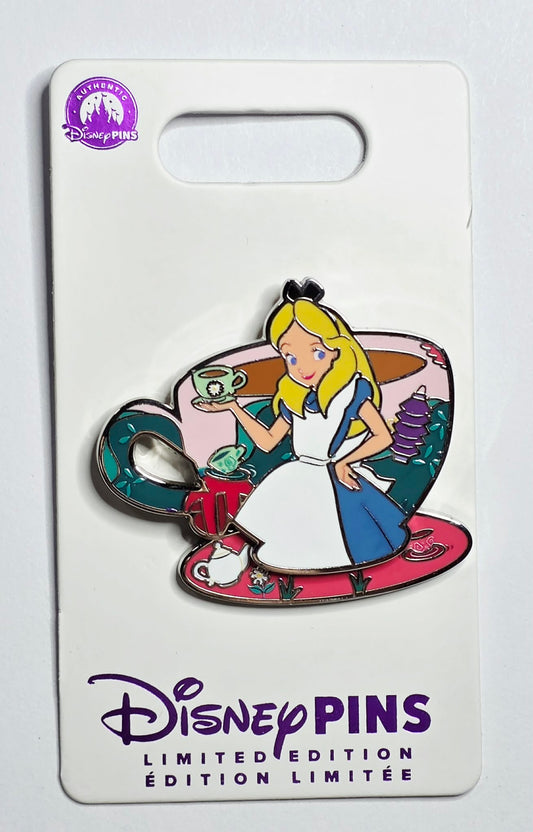 Alice in Wonderland - Alice teacup - Europe Exclusive - LE 500