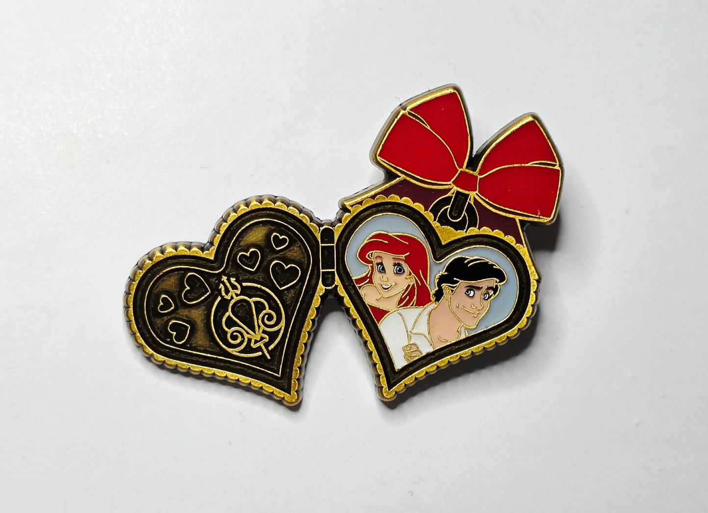 Princess Couple Locket - Ariel and Eric