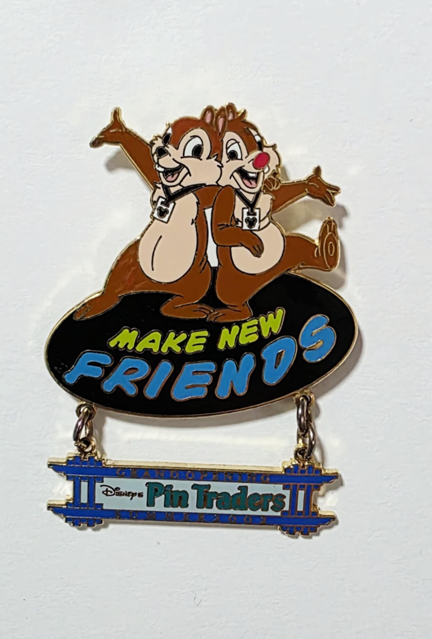 Chip and Dale Pin Traders - Make New Friends