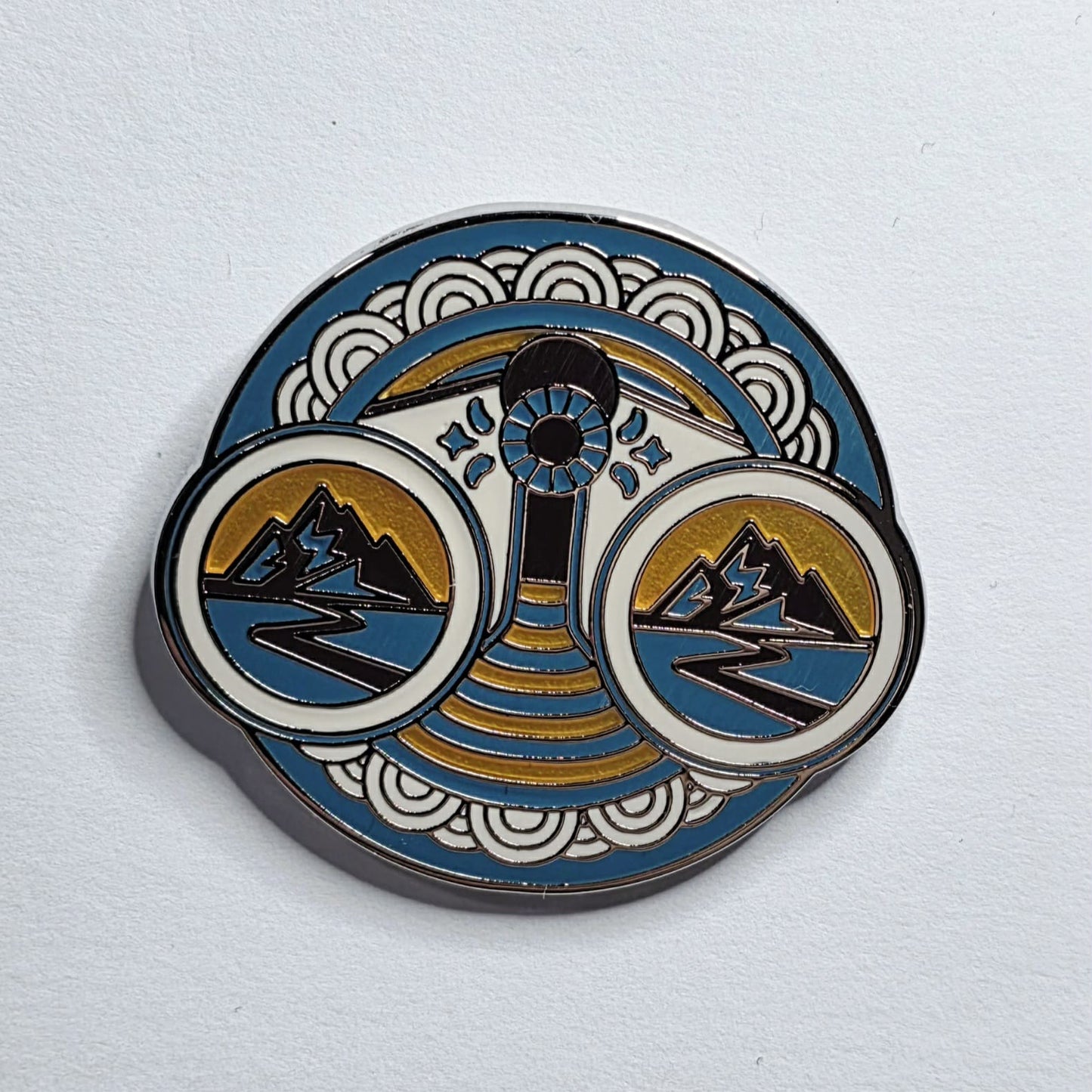 Expedition Everest Mystery Box 2025 - Binoculars