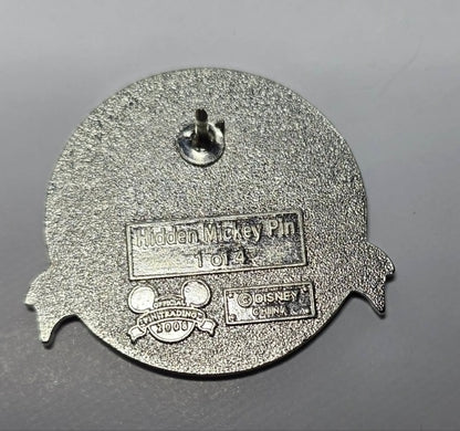 "Pin Trading Around the World" - Mickey Mouse