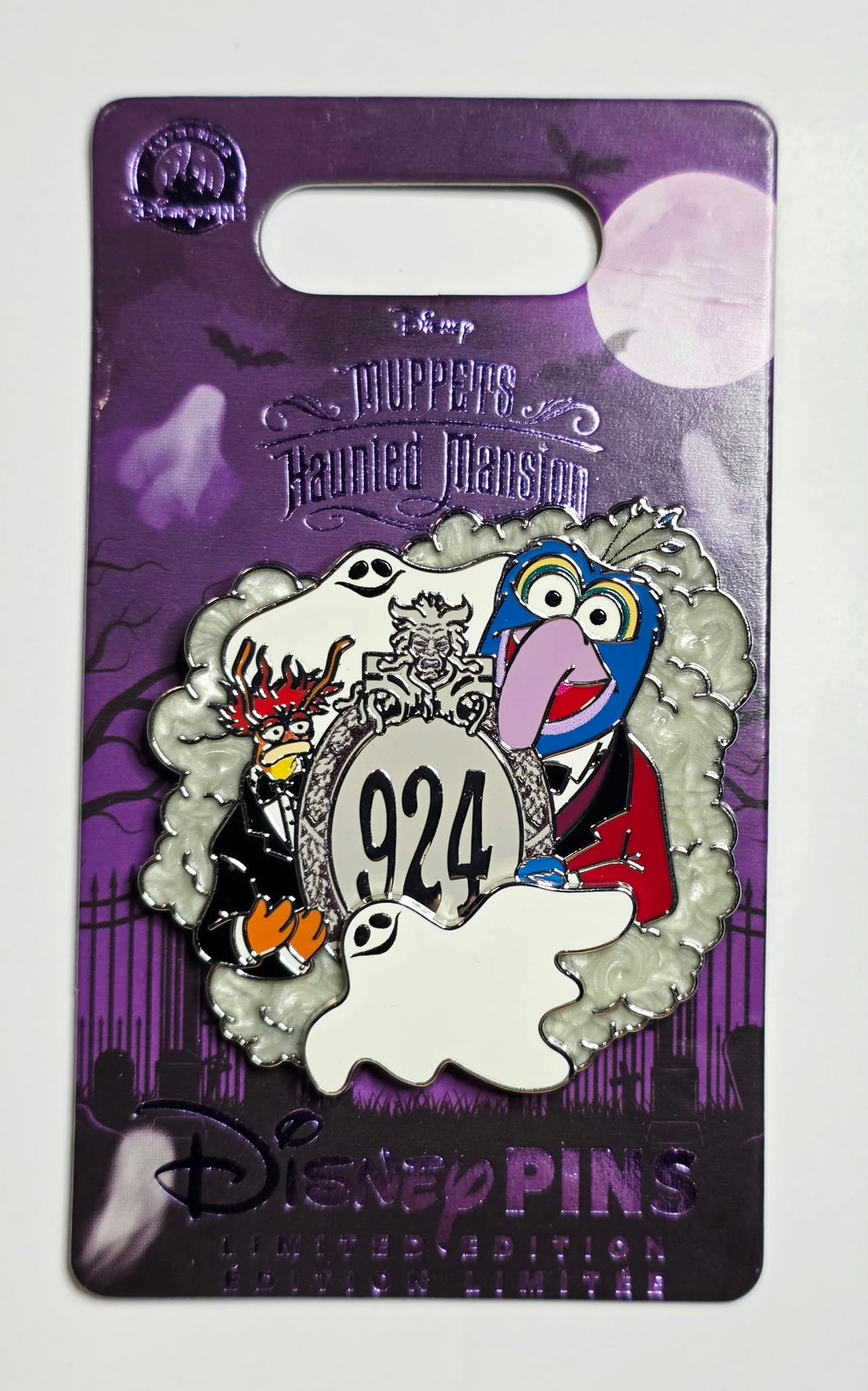 Muppets at Haunted Mansion - Gonzo and Pepé