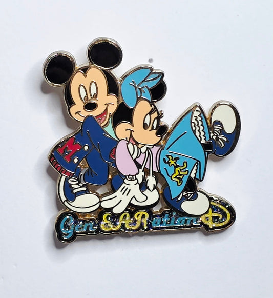 Mickey and Minnie Mouse skating - Disney "GenEARation D" 1950