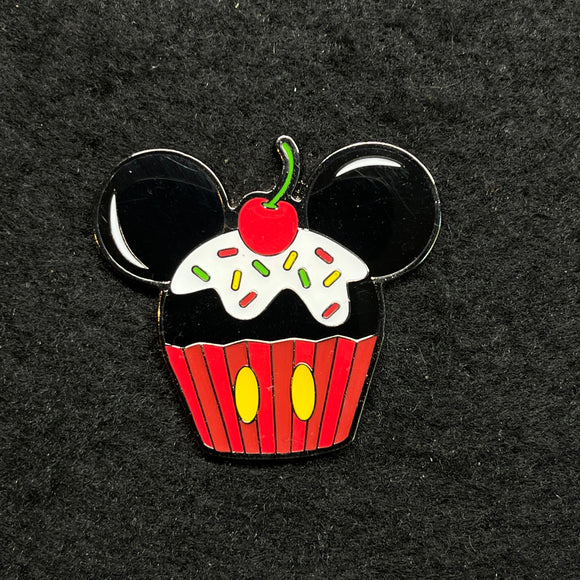 Loungefly - Character Cupcakes - Mickey Mouse