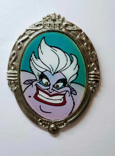 Ursula - Lenticular